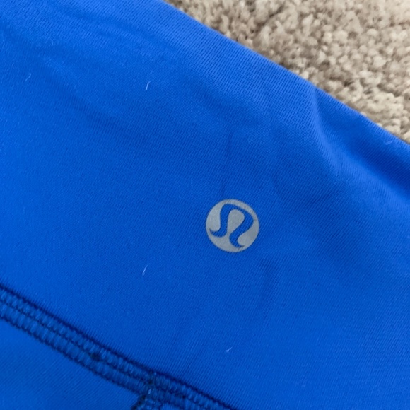 Lululemon Crop Leggings (color not sold anymore) - Picture 3 of 3